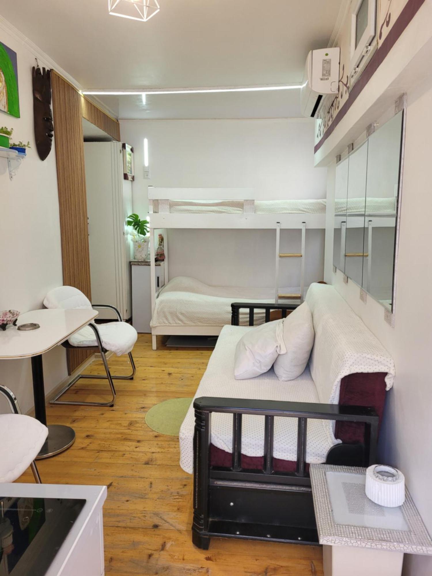 Apartment On Melashvili 24 Μπατούμι Δωμάτιο φωτογραφία