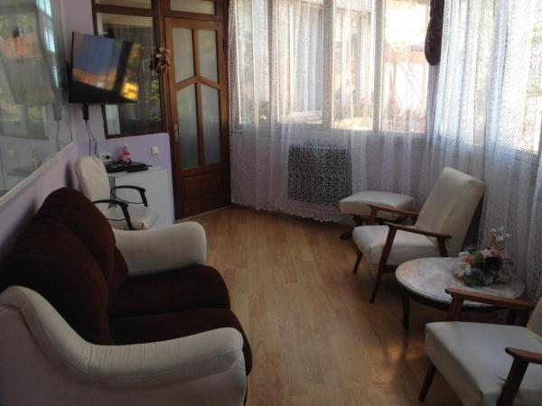 Apartment On Melashvili 24 Μπατούμι Εξωτερικό φωτογραφία