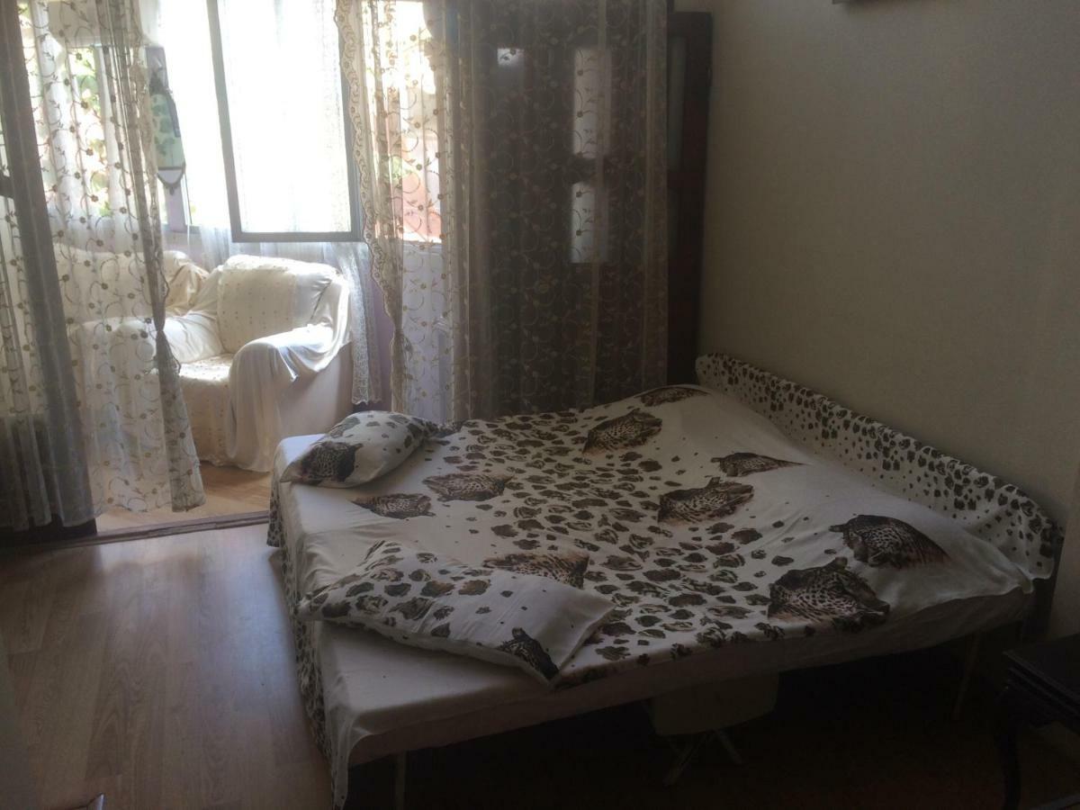 Apartment On Melashvili 24 Μπατούμι Εξωτερικό φωτογραφία